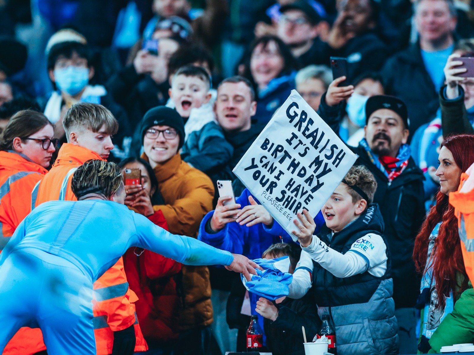 也在为自己 也在为自己